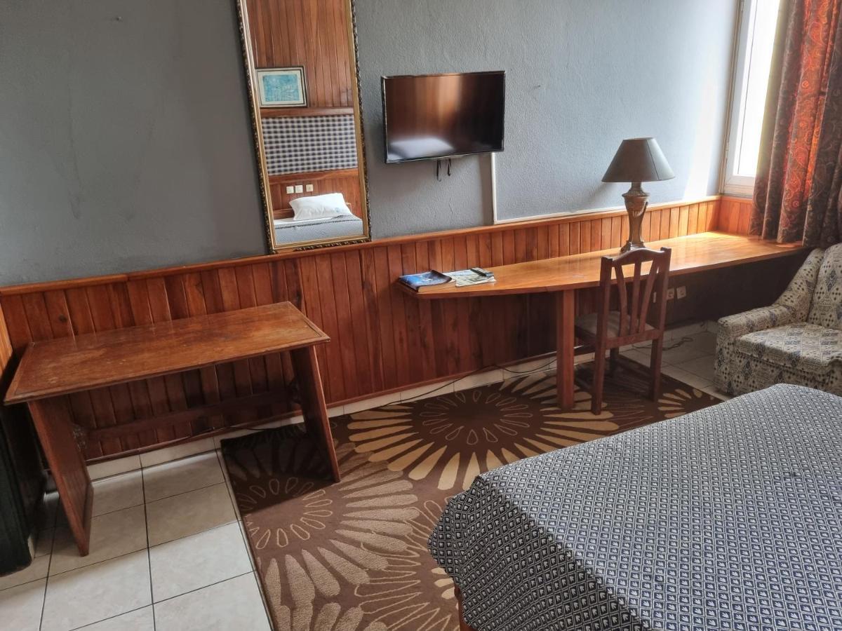 Hotel Saffana 두알라 외부 사진