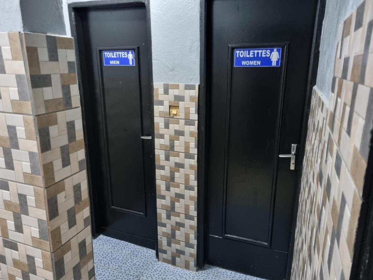 Hotel Saffana 두알라 외부 사진